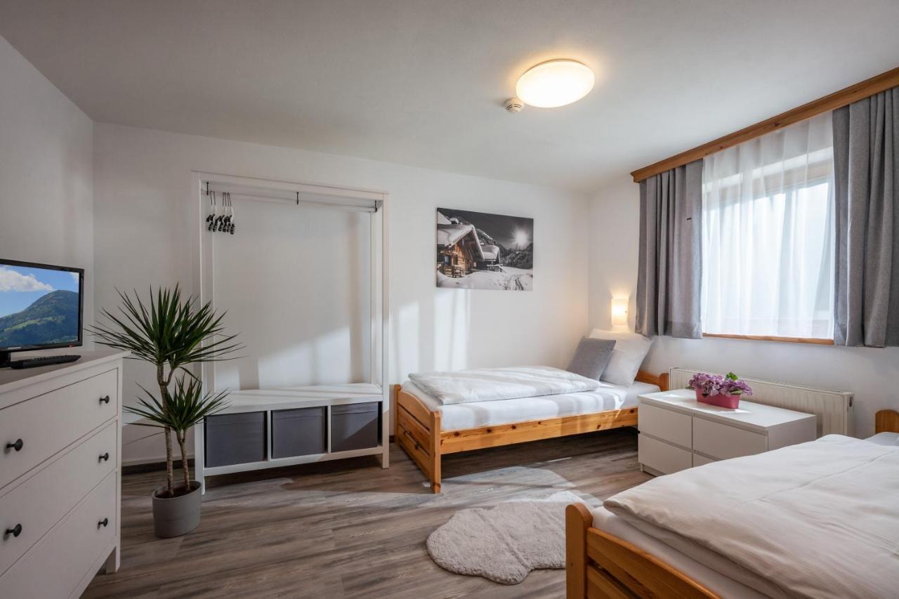 Hotel Schmiedboden Oberndorf in Tirol Exterior foto